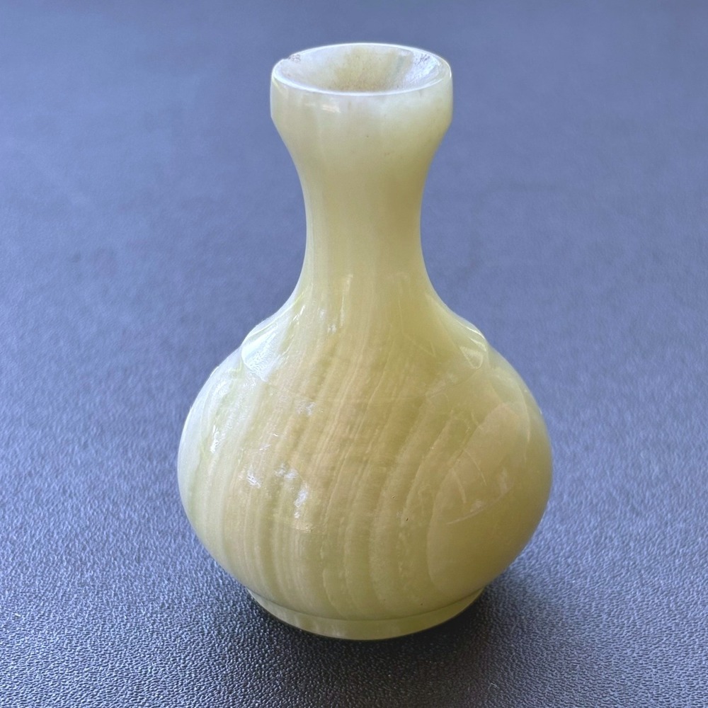 Vintage Green Onyx Bud Vase Hand Carved Polished Stone Pakistan Banded Marble